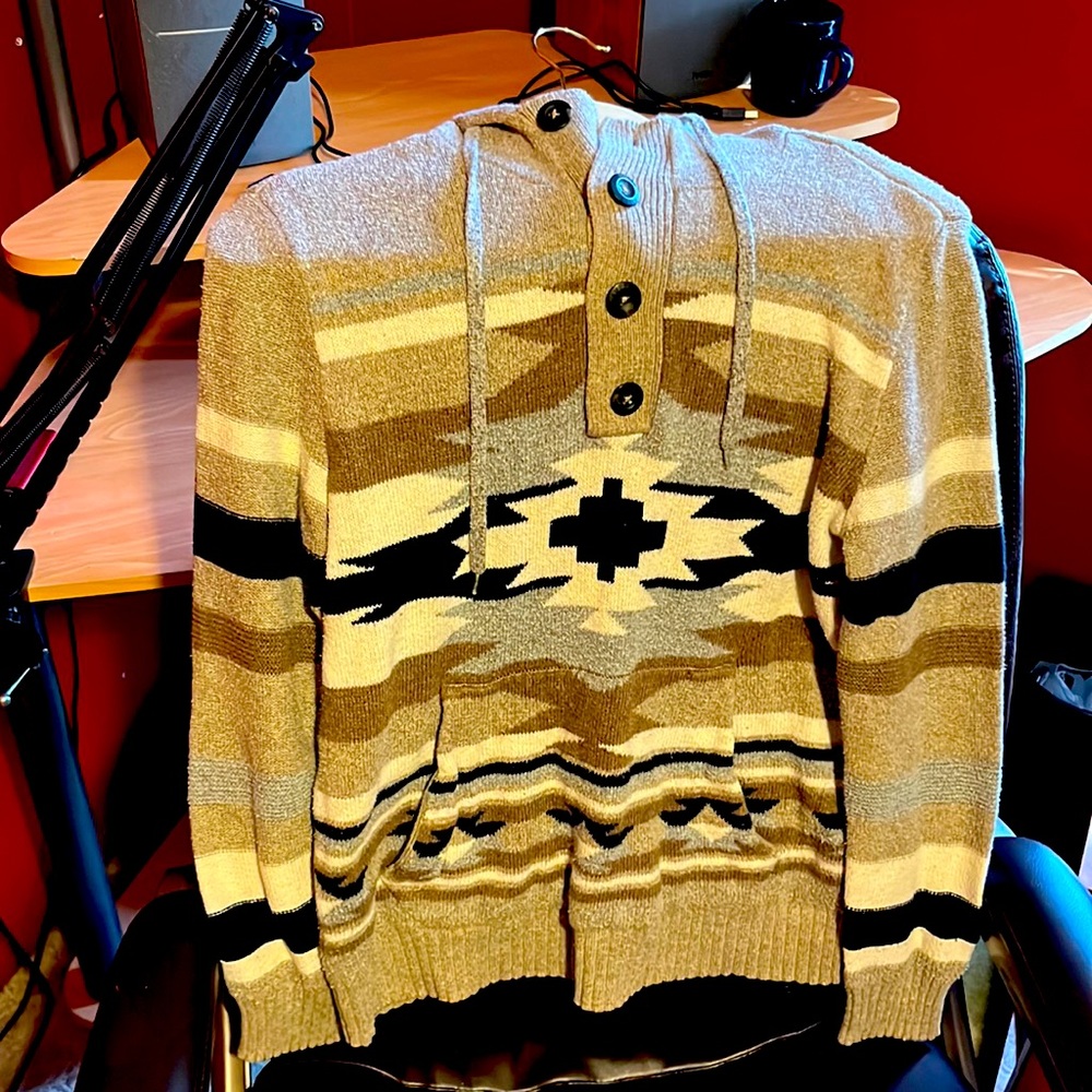 American Eagle NY hooded, knit sweater